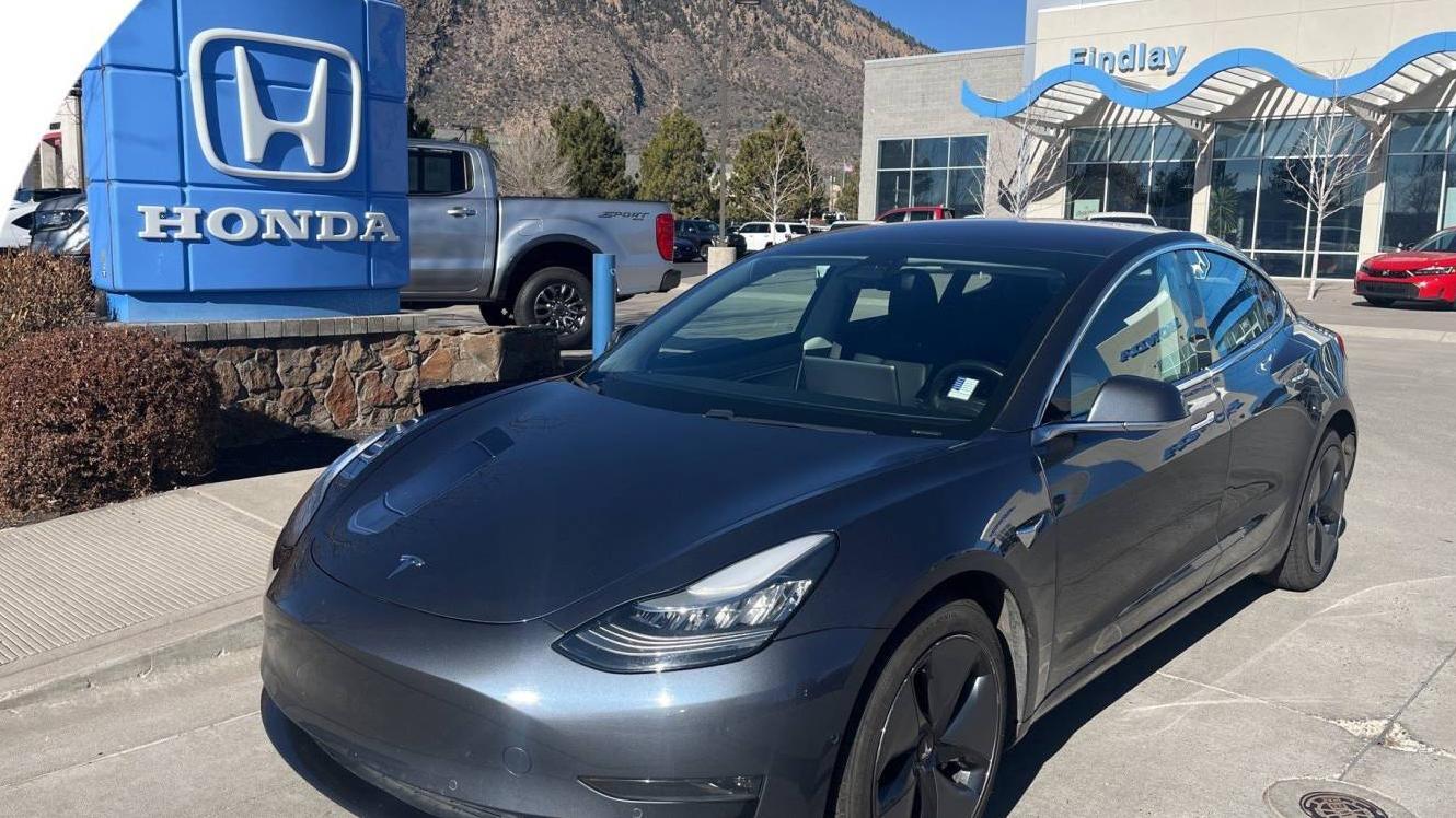 TESLA MODEL 3 2018 5YJ3E1EB0JF112329 image